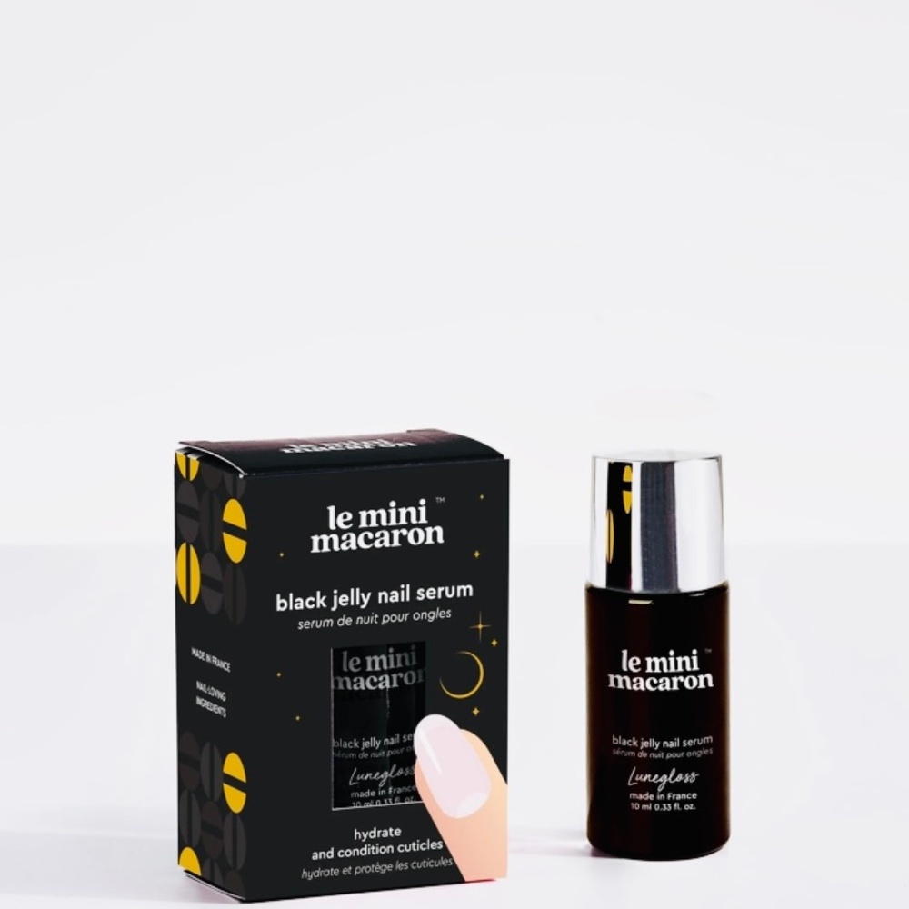 (3/30$) le mini macaron black jelly nail serum